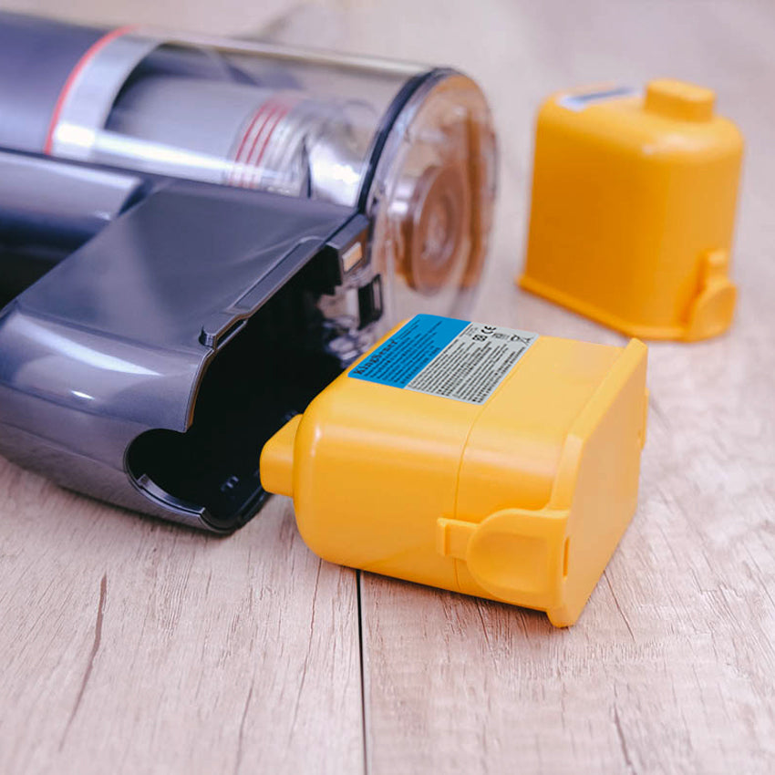 LG-CordZero-62.16WH-EAC63382208-Cleaner-Battery